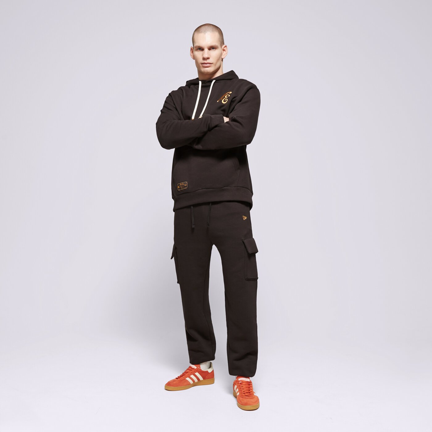 Bluza męska NEW ERA BLUZA Z KAPTUREM NE SCRIPT LOGO NONE 60435401 kolor czarny