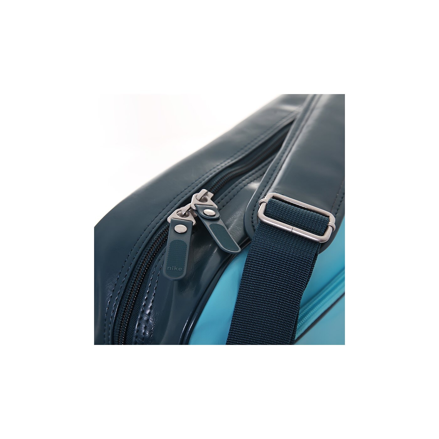 Torba sportowa damska NIKE TORBA HERITAGE AD TRACK BAG ba4358326 kolor niebieski
