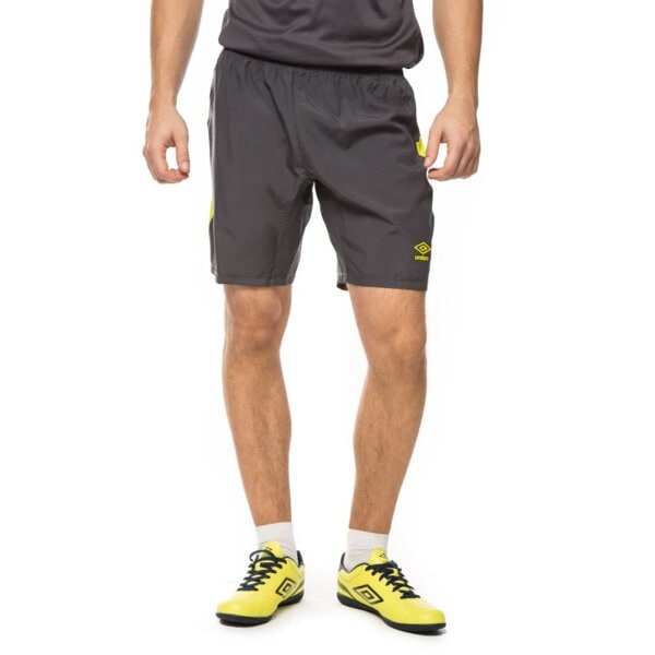 Spodenki męskie UMBRO SZORTY UX TRAINING WOVEN 64048udsc kolor czarny