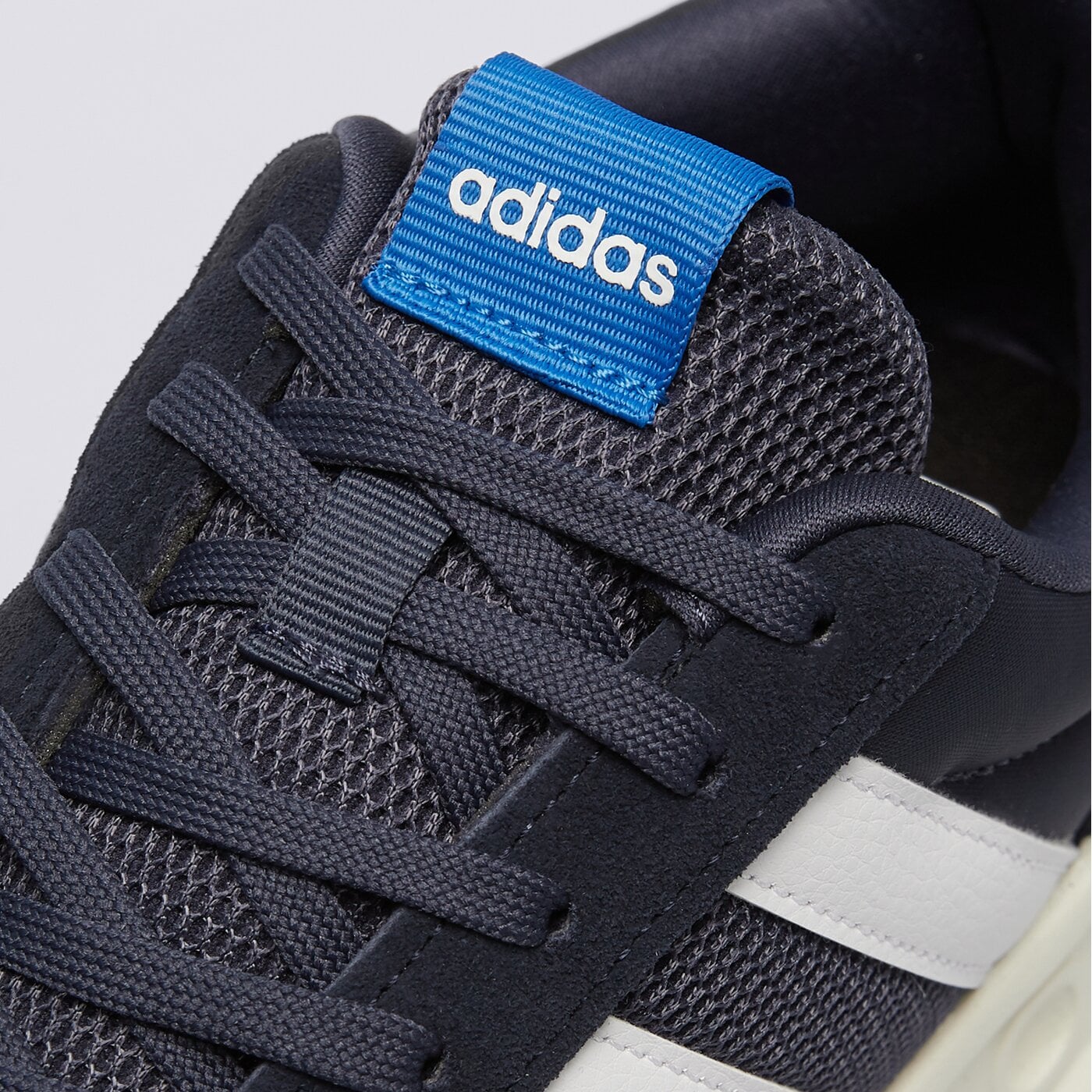 Buty sportowe męskie ADIDAS RUN 84 ih8614 kolor granatowy