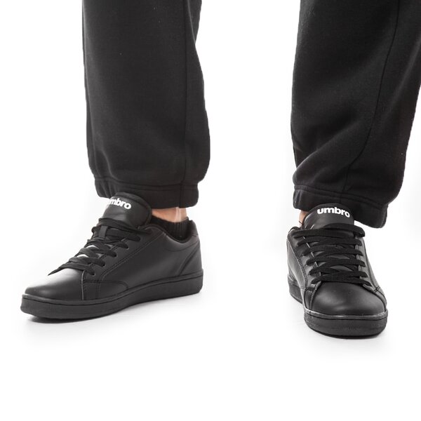 UMBRO MEDWAY  40202u090 kolor czarny