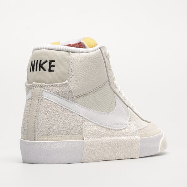 Buty sportowe męskie NIKE BLAZER '77 PRO CLUB dq7673-003 kolor beżowy