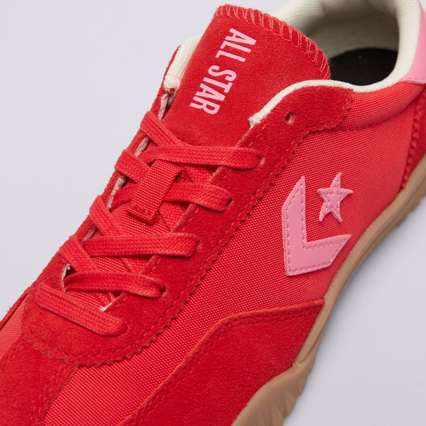 Buty sportowe damskie CONVERSE RUN STAR TRAINER a10371c kolor czerwony