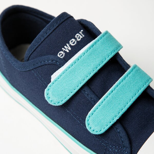 Buty dziecięce FEEWEAR TEKSAS LOW KIDS II fwjkv118007 kolor granatowy