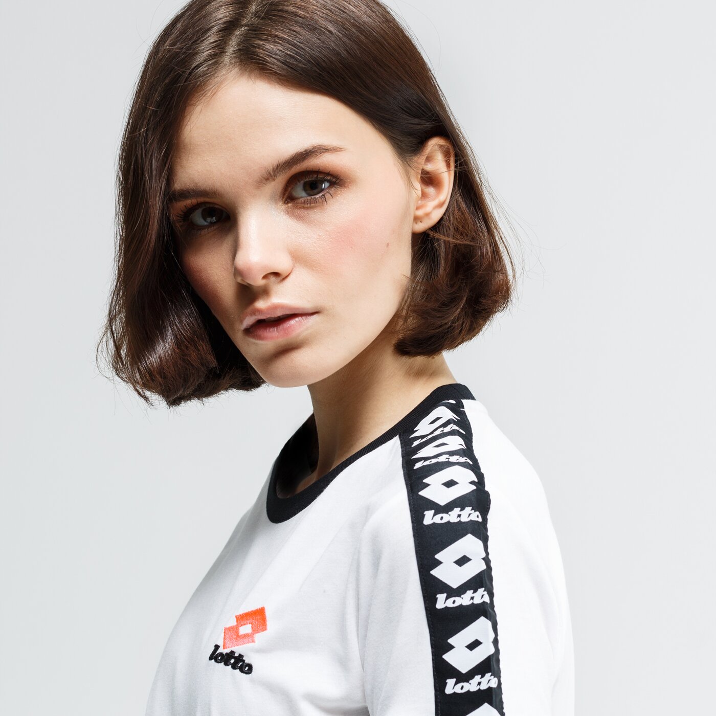 Koszulka damska LOTTO T-SHIRT ATHLETICA CLASSIC W JS 213429-0f1 kolor biały