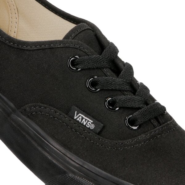 Buty sportowe damskie VANS AUTHENTIC  vn000ee3bka1 kolor czarny