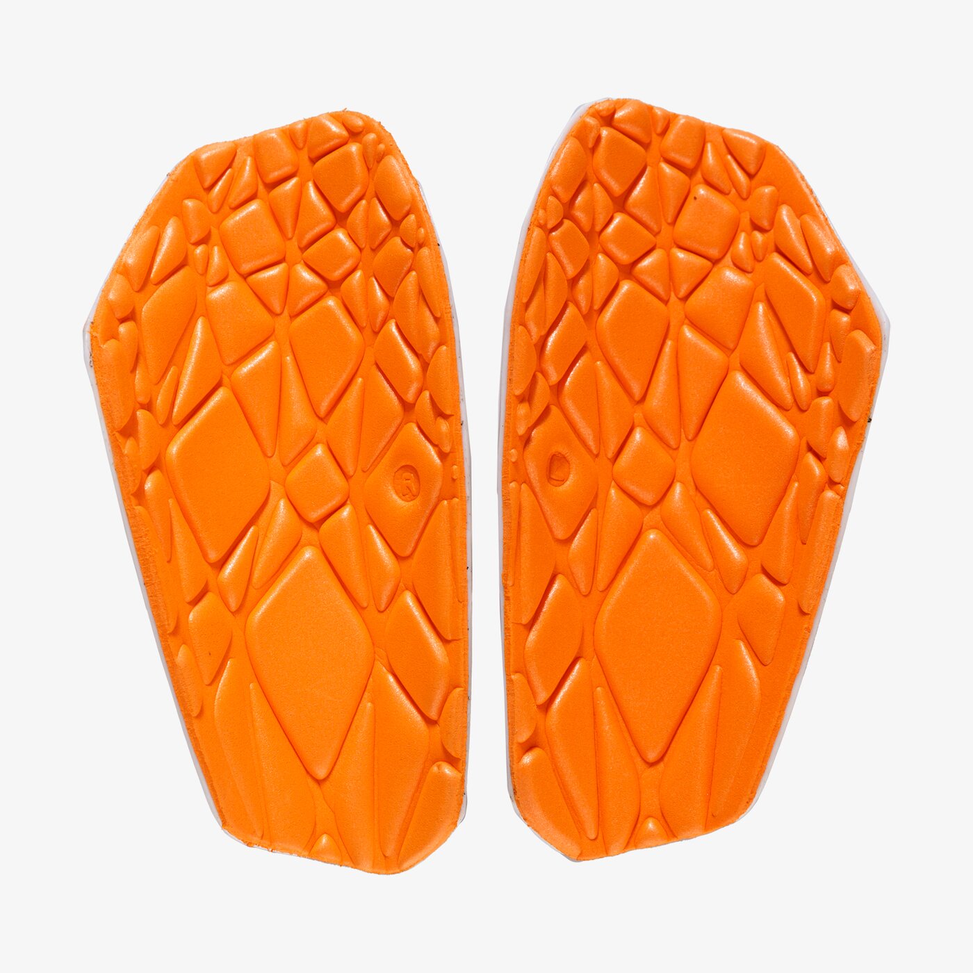 Dziecięce UMBRO OCHRANIACZE NEO MINIMUS W/SLEEVE 21116u-kpj kolor multicolor