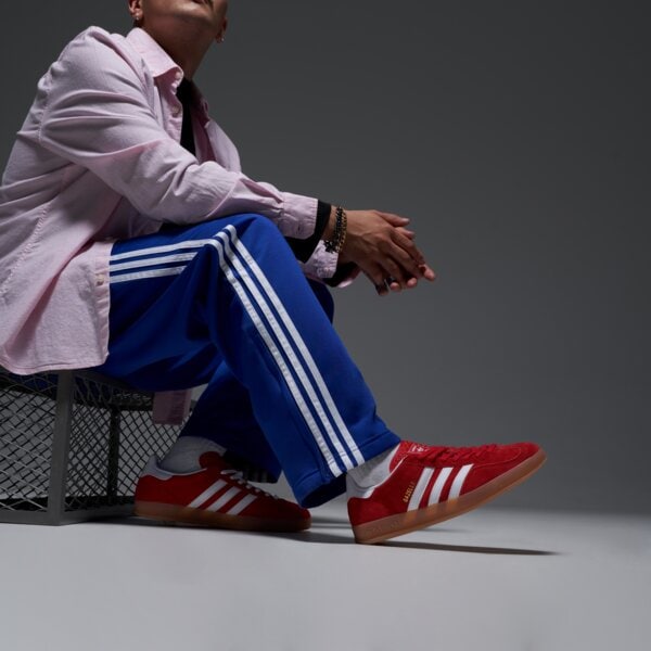 Buty sportowe męskie ADIDAS GAZELLE INDOOR ji2063 kolor czerwony