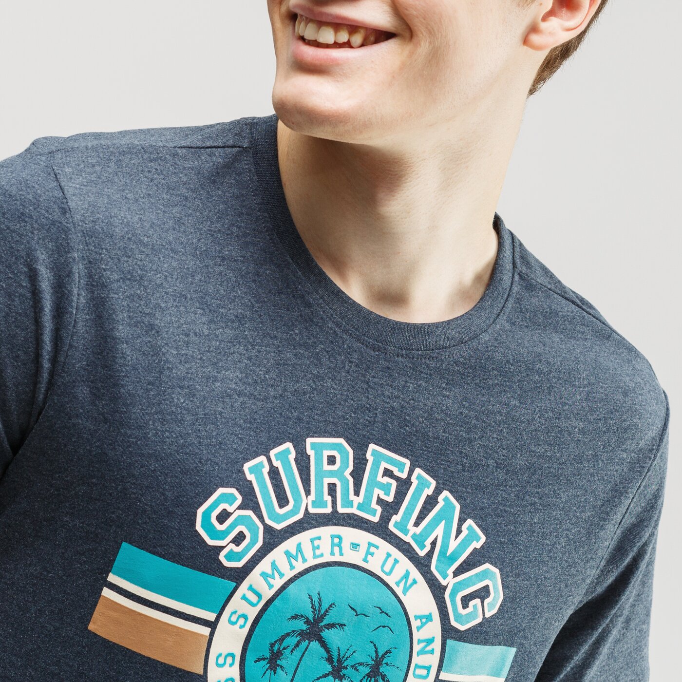 Koszulka męska UP8 T-SHIRT HECTOR up120tsm49001 kolor granatowy