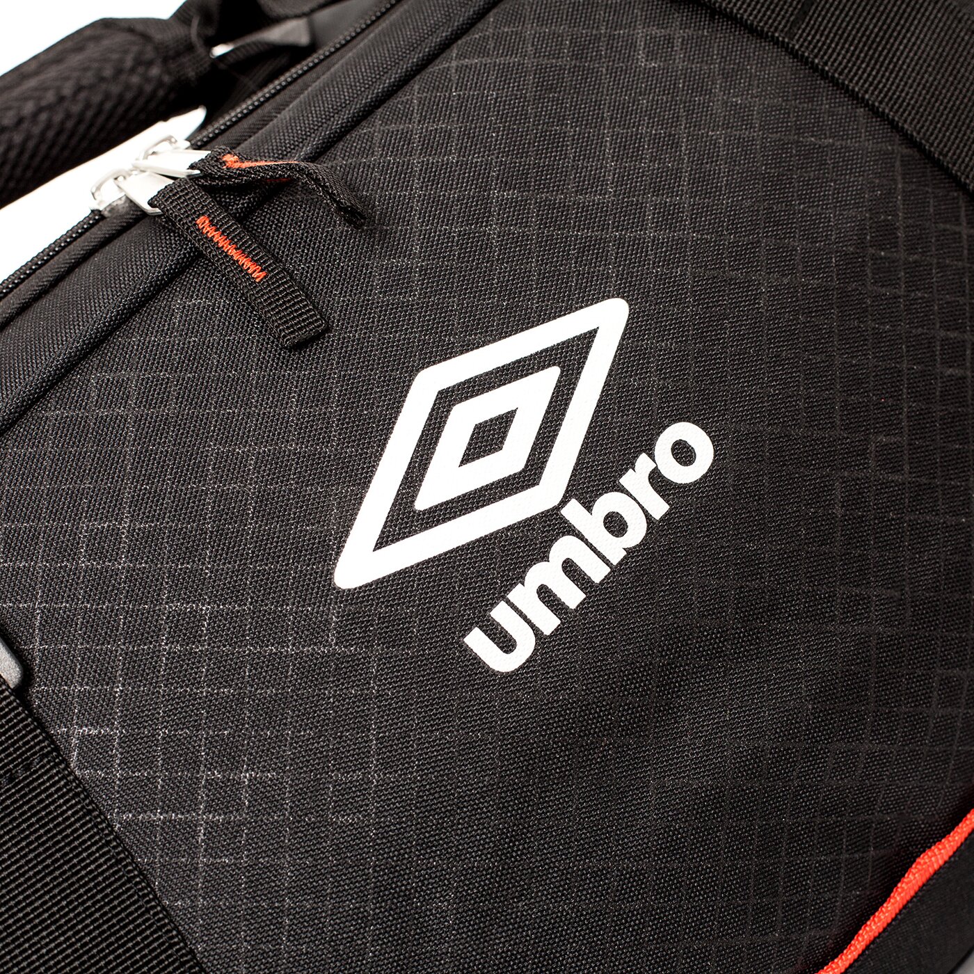 Torba sportowa damska UMBRO TORBA UX ACCURO SMALL HOLDALL 30620uejm kolor czarny