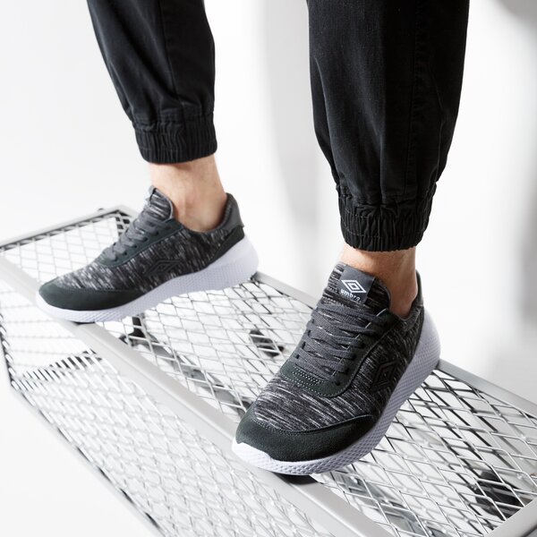 Buty sportowe męskie UMBRO ANCOATS RE 45268uhfu kolor szary