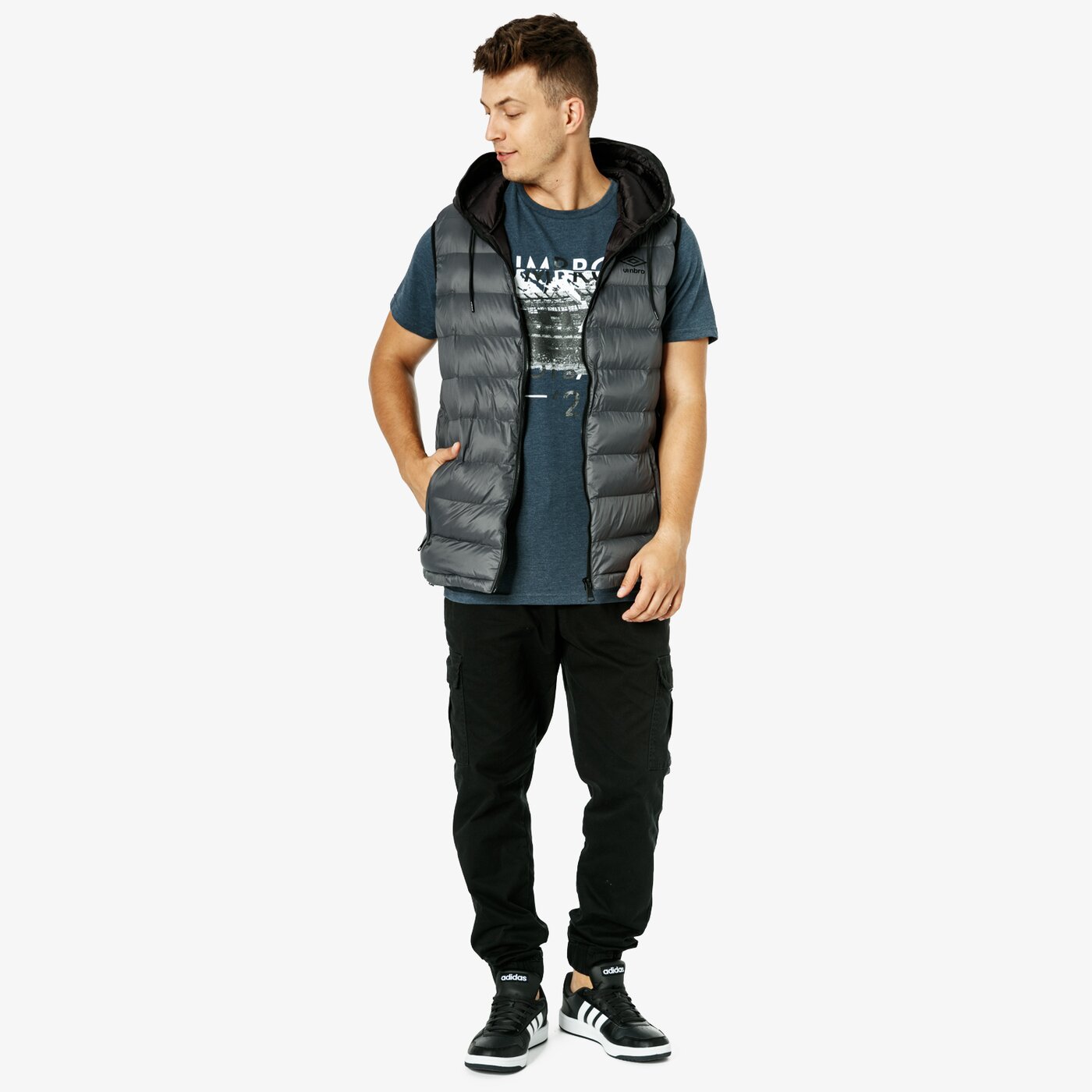 Koszulka męska UMBRO T-SHIRT SS TURF ul38tsm02001 kolor granatowy