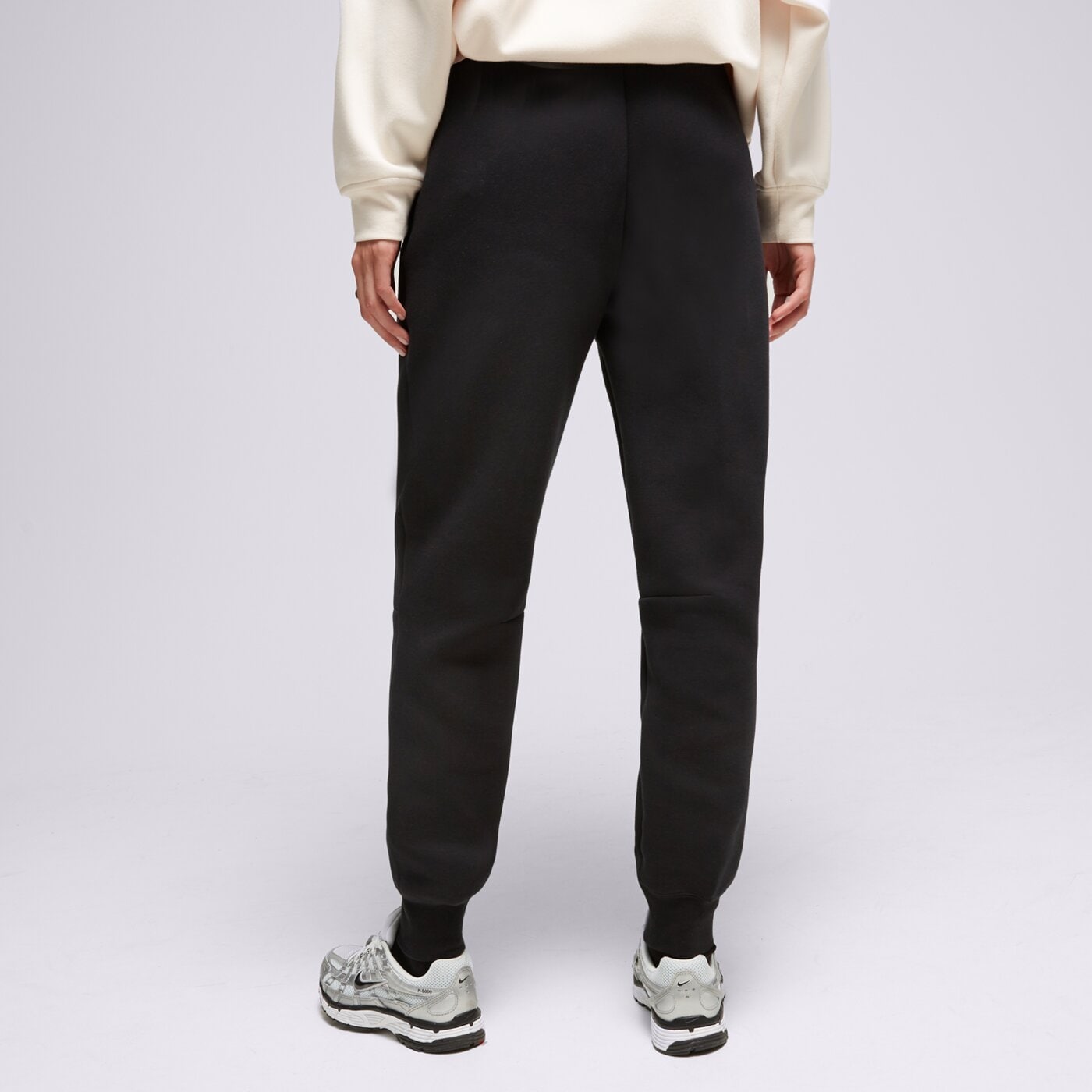 Spodnie dresowe damskie NIKE SPODNIE W NSW TECH FLEECE JOGGER fb8330-010 kolor czarny
