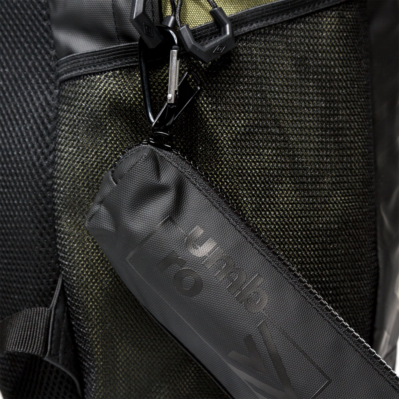 Plecak damski UMBRO PLECAK SAMBERN ul121plu11002 kolor czarny