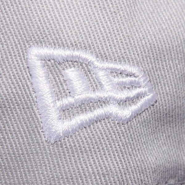 Czapka z daszkiem damska NEW ERA MLB 9FORTY NEW YORK YANKEES CAP GRAY/WHITE 10531940 kolor szary