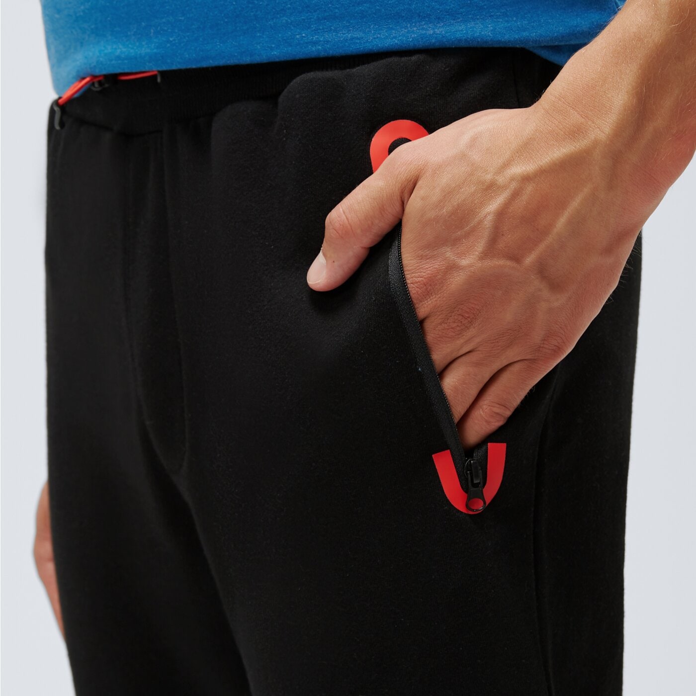 Spodnie dresowe męskie UMBRO SPODNIE DAMAKO ul123spm02001 kolor czarny