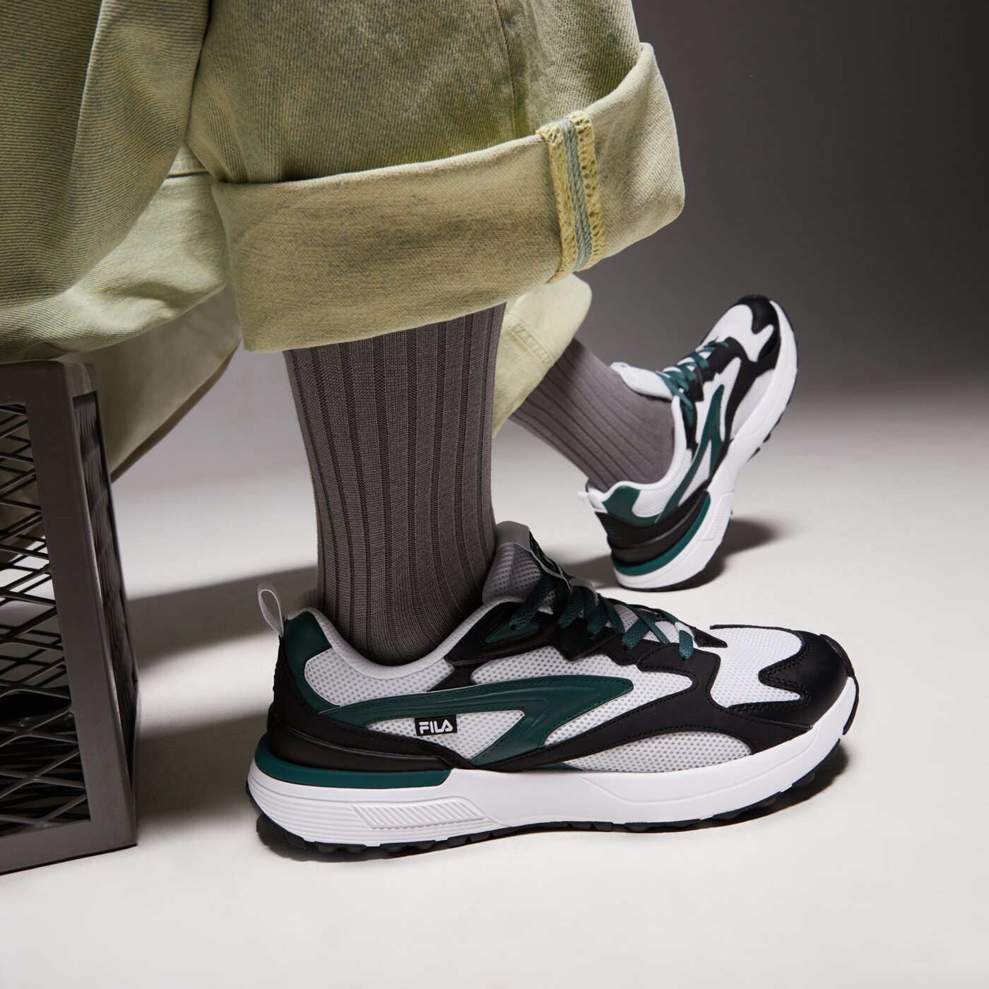 Buty sportowe męskie FILA ZAGATO V3 1fm02744116 kolor biały