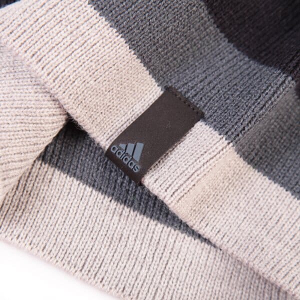 Czapka zimowa damska ADIDAS CZAPKA STRIPED BEANIE m66612 kolor multicolor