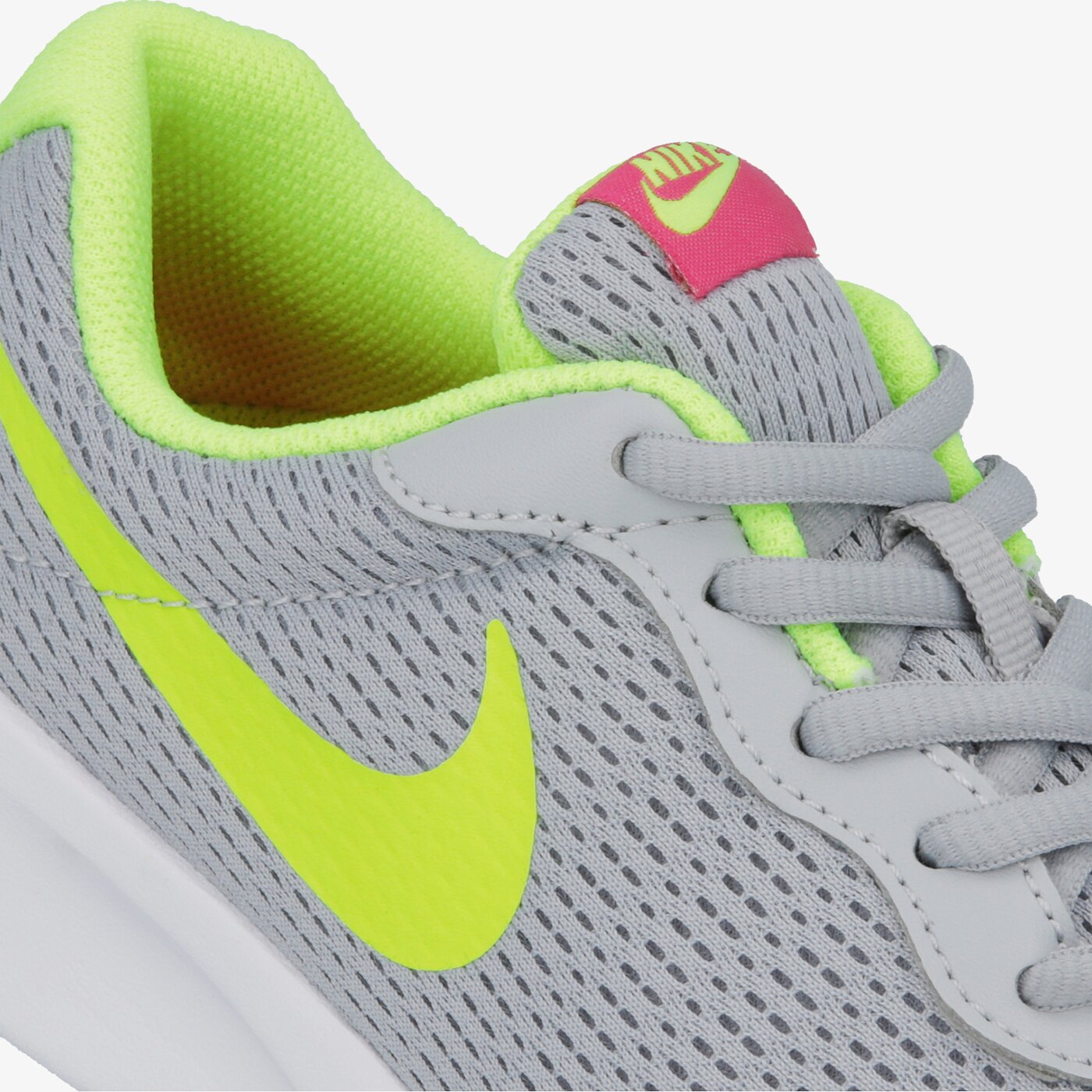 Buty dziecięce NIKE TANJUN (GS) 818381-022 kolor szary