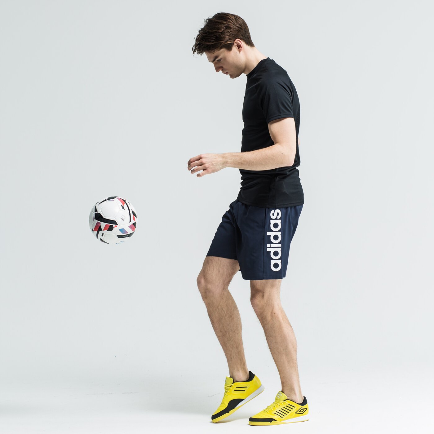 Koszulka męska NIKE T-SHIRT SS M NK DRY ACDMY SS aj9996-011 kolor czarny