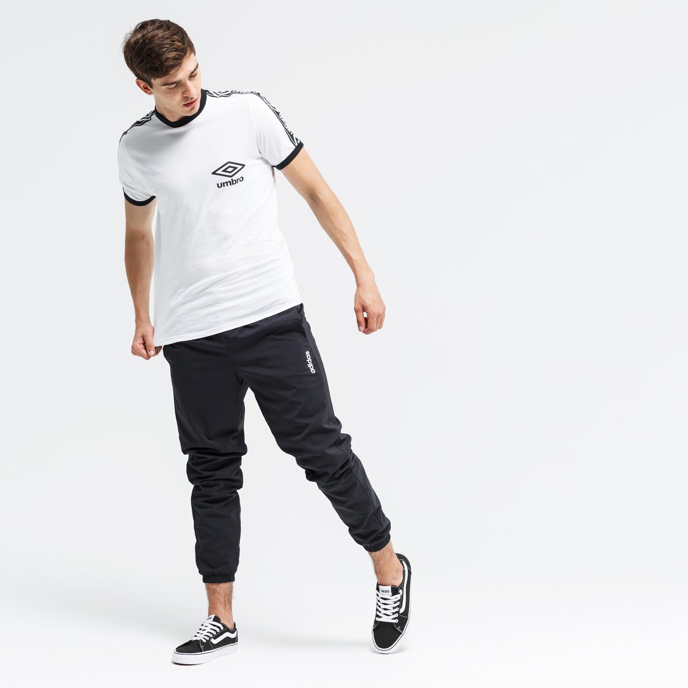 Koszulka męska UMBRO T-SHIRT SS TAPED RINGER 65515u-13v kolor biały