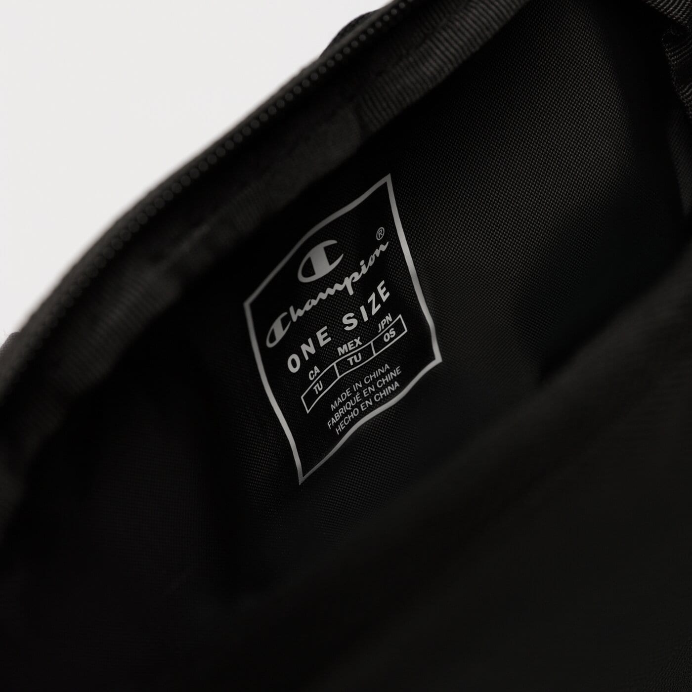 Nerka (saszetka na pas) damska sportowa CHAMPION TOREBKA SMALL SHOULDER BAG 802352kk001 kolor czarny