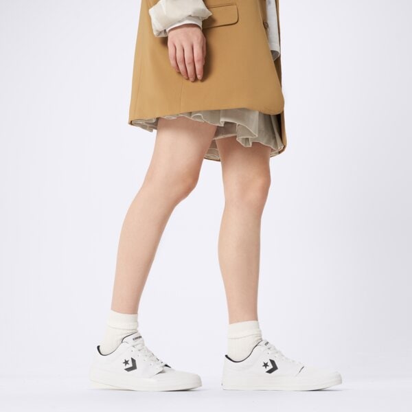 Buty sportowe damskie CONVERSE VALUE ONE STAR a14806c kolor biały