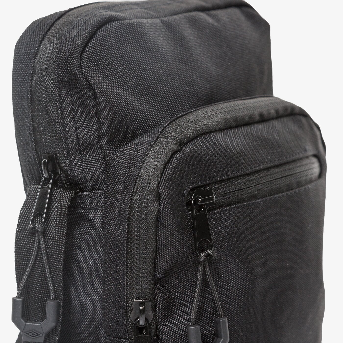 Torba sportowa damska UMBRO TOREBKA DERWEN ul121tom09001 kolor czarny