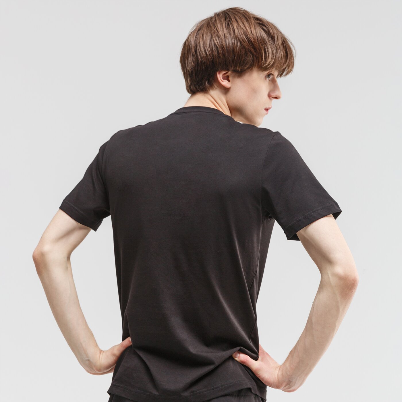 Koszulka męska PUMA T-SHIRT SUMMER GRAPHIC 581553 01 kolor czarny