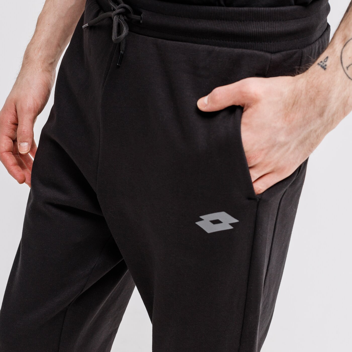 Spodnie dresowe męskie LOTTO SPODNIE DINAMICO III CUFF FL 214302-1cl kolor czarny
