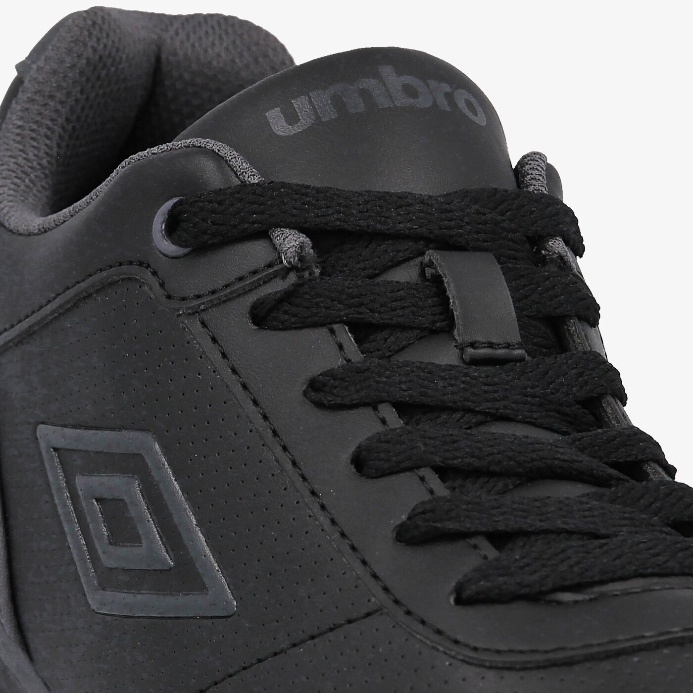 Buty sportowe męskie UMBRO MEDLOCK 40218uc44 kolor czarny