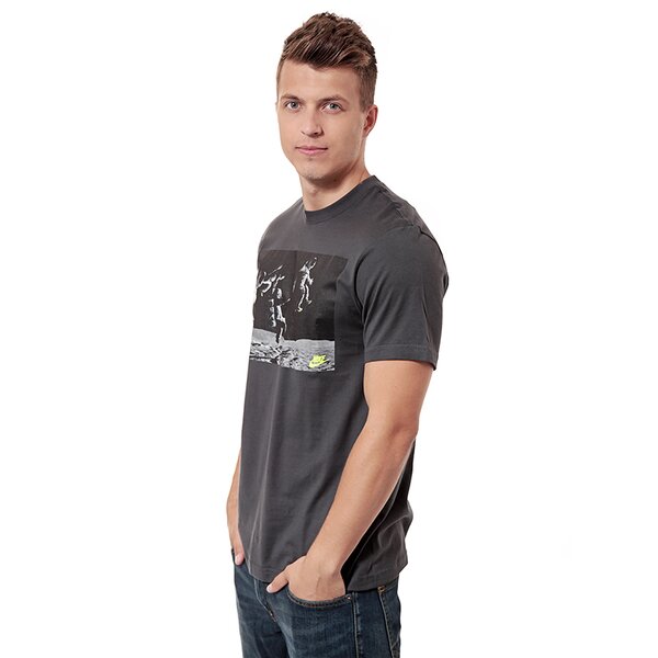 Koszulka męska NIKE T-SHIRT TEE-MOON RACE 619531060 kolor szary