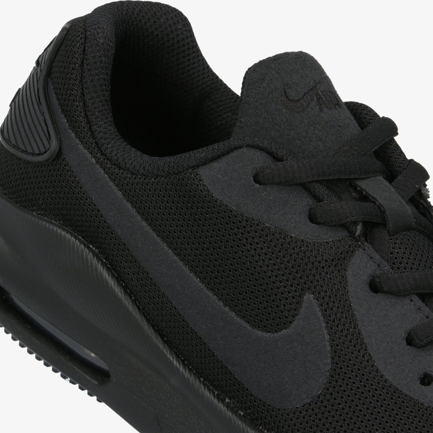 Buty dziecięce NIKE AIR MAX OKETO  ar7419-003 kolor czarny