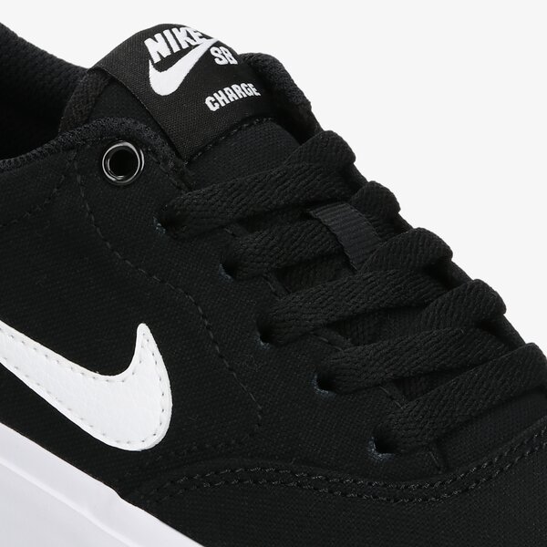 Buty dziecięce NIKE SB CHARGE CANVAS cq0260-004 kolor czarny