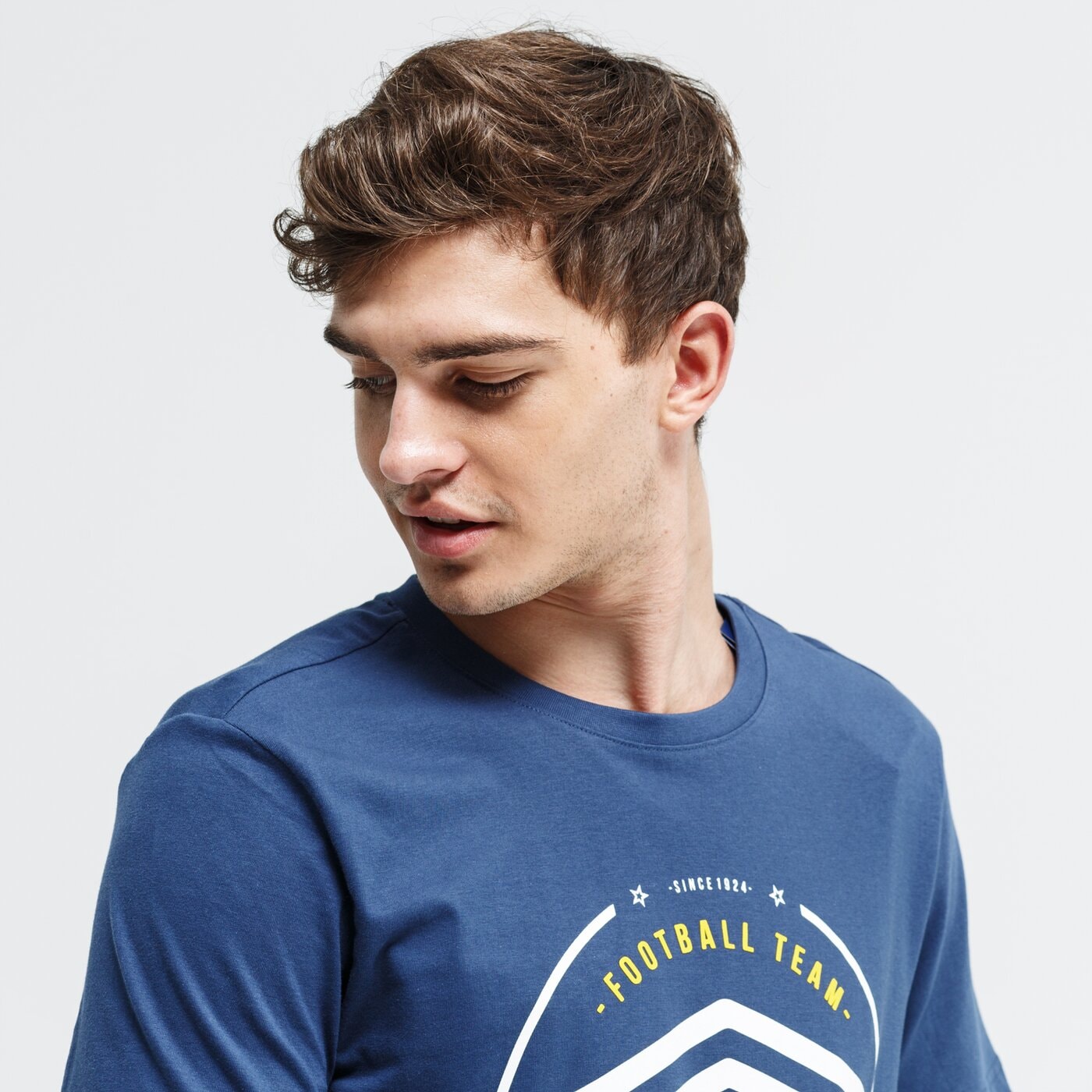 Koszulka męska UMBRO T-SHIRT REYNOLD ul39tsm22002 kolor granatowy