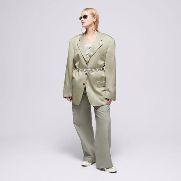 Spodnie dresowe damskie NIKE SPODNIE W NSW ESSTL WVN MR STD CARGO fv7643-320 kolor khaki