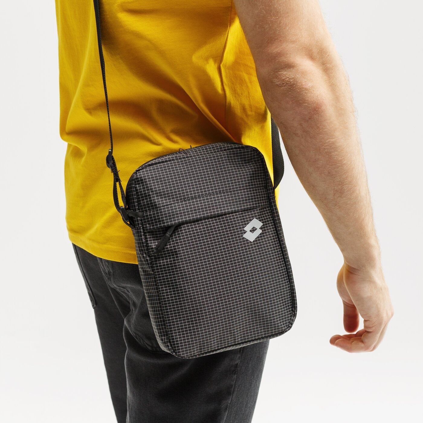 Torba sportowa damska LOTTO TOREBKA SANJU lo120tom06002 kolor czarny