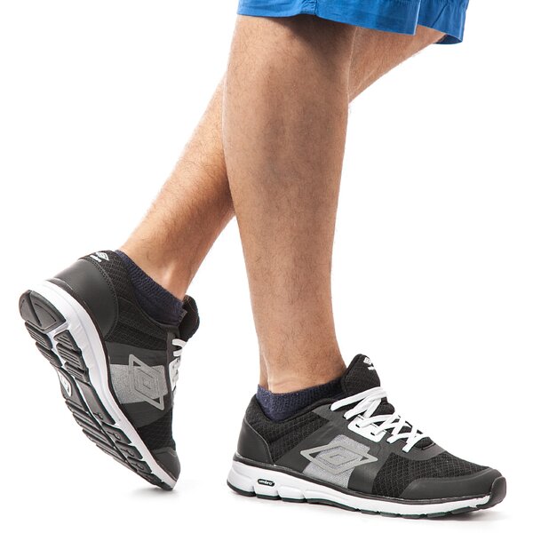 Buty do biegania męskie UMBRO RUNNER 2  80938uczy kolor czarny