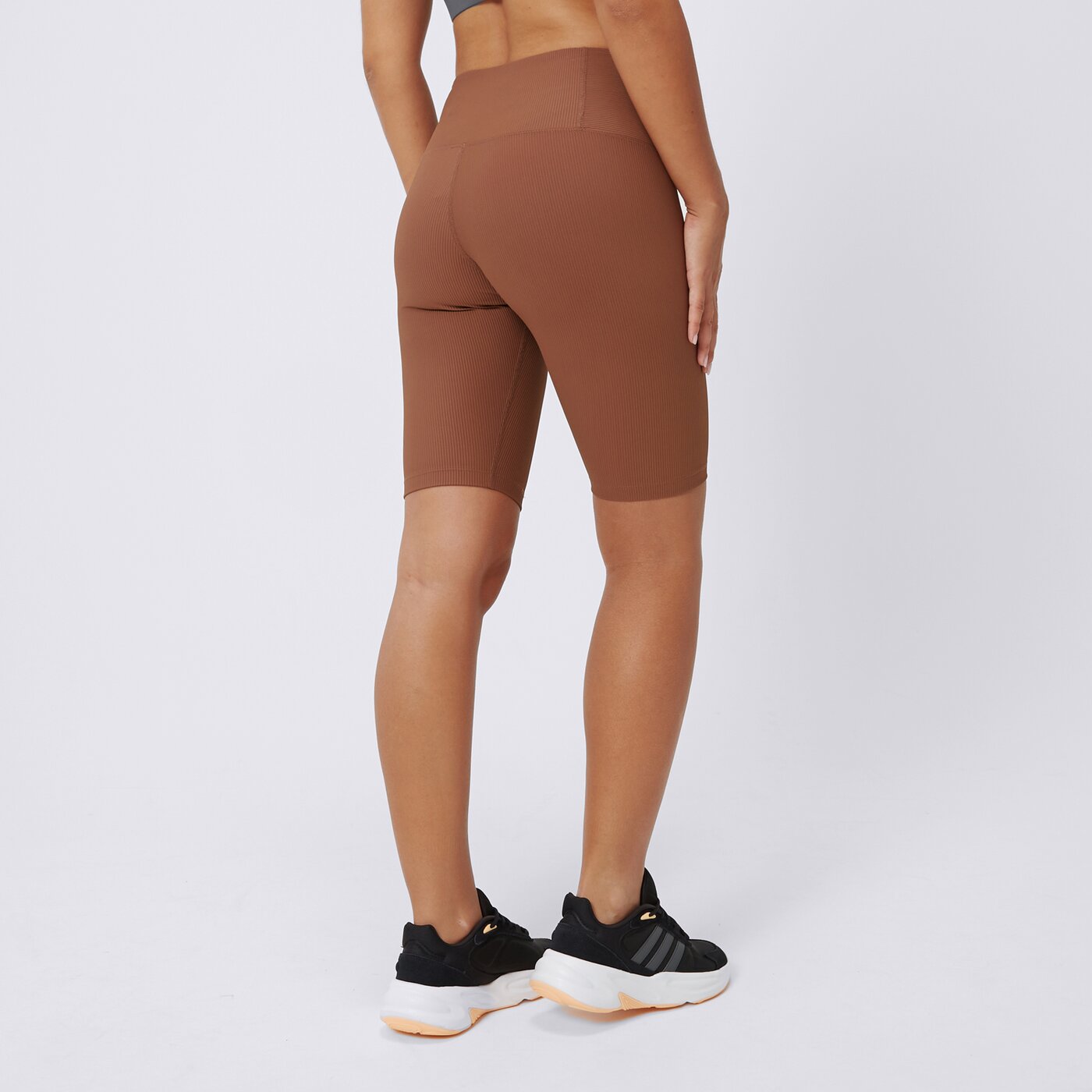 Spodenki damskie UMBRO SZORTY ORIA II ul124szdf0202 kolor brązowy