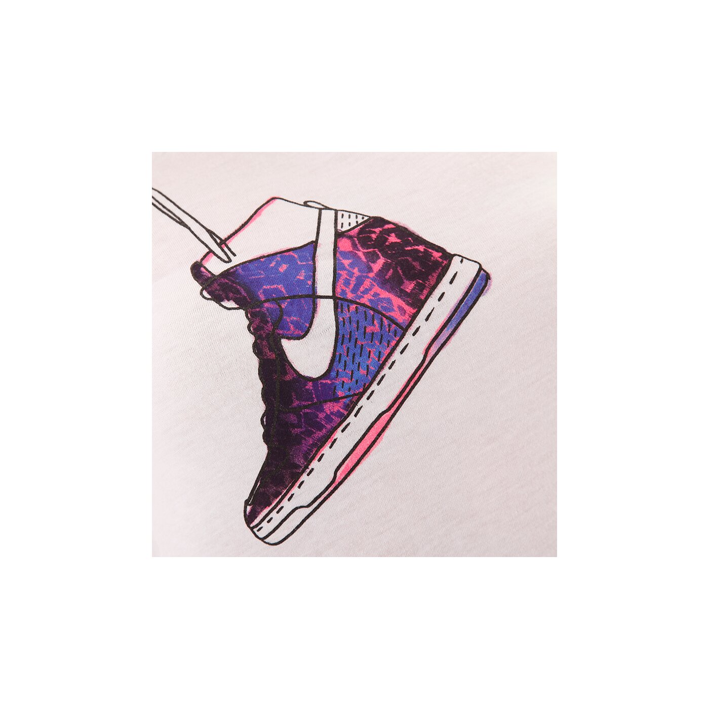 Koszulka damska NIKE T-SHIRT NIKE TEE-SKY HIGH 575659100 kolor biały