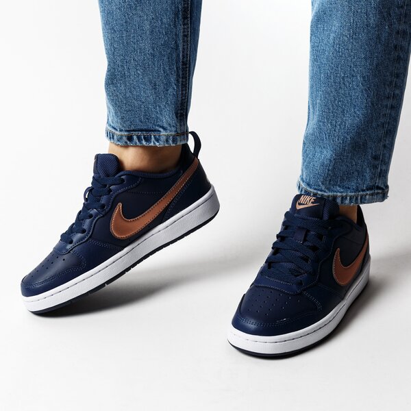 Buty dziecięce NIKE COURT BOROUGH LOW 2 bq5448-401 kolor granatowy