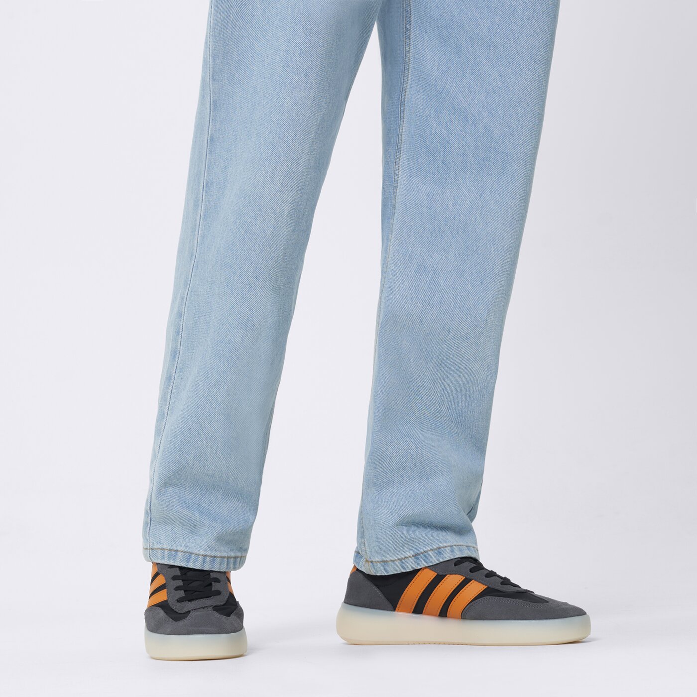 Buty sportowe męskie ADIDAS BARREDA DECODE ji2320 kolor szary