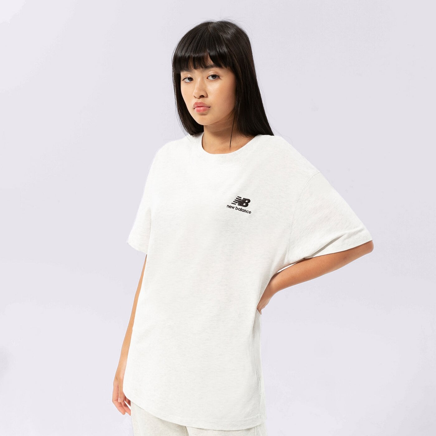 NEW BALANCE T-SHIRT NB ESSENTIALS UNI-SSENTIALS TEE ut21503sah kolor szary