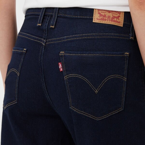 Spodnie dresowe damskie LEVI'S SPODNIE 318 STYLED SHP WIDE LEG 001q7-0004 kolor granatowy