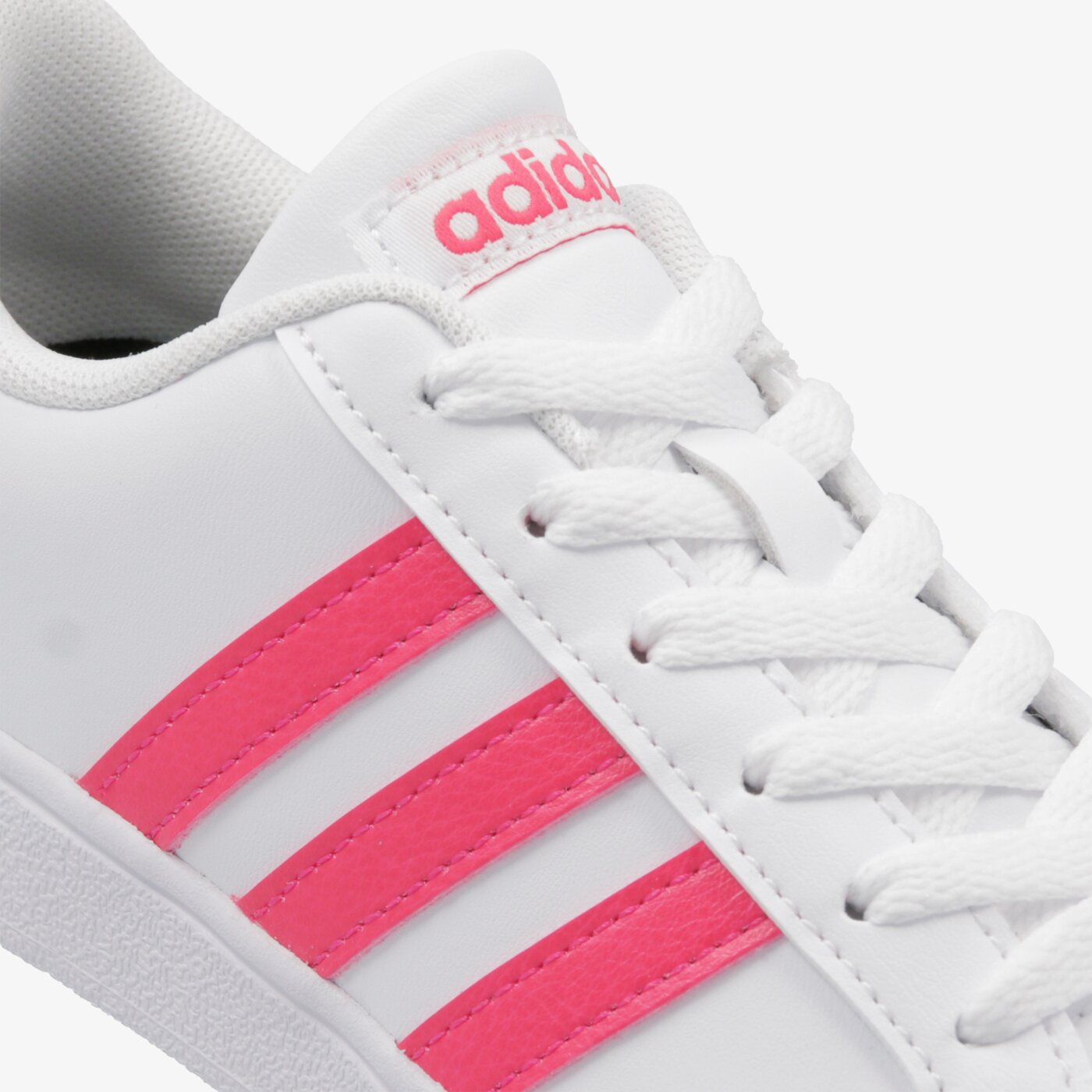 Buty dziecięce ADIDAS BASELINE K f36197k kolor biały