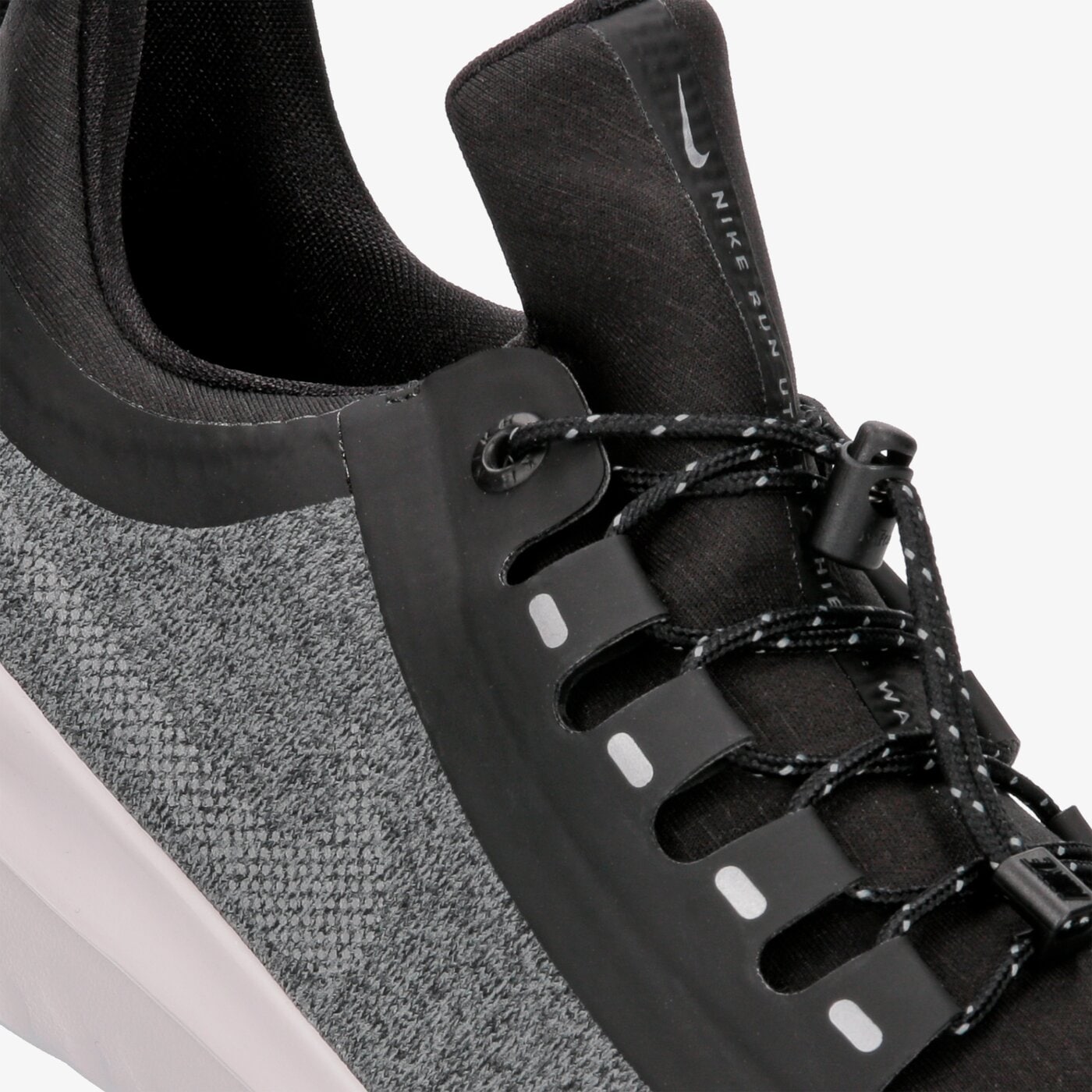 Buty do biegania męskie NIKE RENEW RIVAL SHIELD ar0022-001 kolor czarny