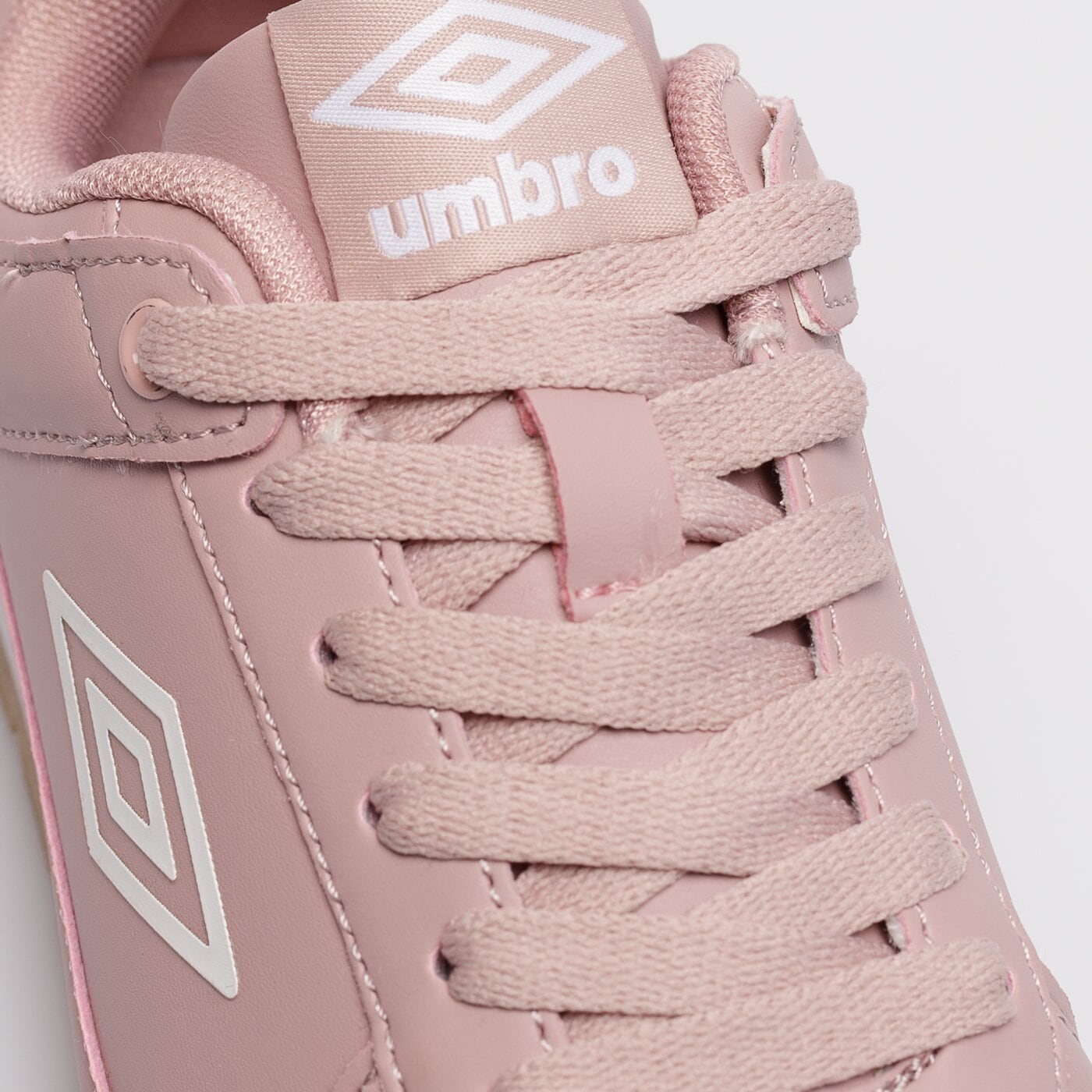 Buty sportowe damskie UMBRO TWIGGY umwl222002 kolor różowy