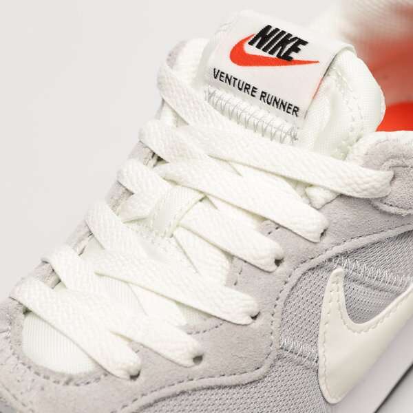 ck5828 nike