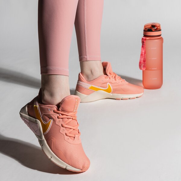 Buty treningowe damskie NIKE LEGEND ESSENTIAL 2 cq9545-800 kolor różowy