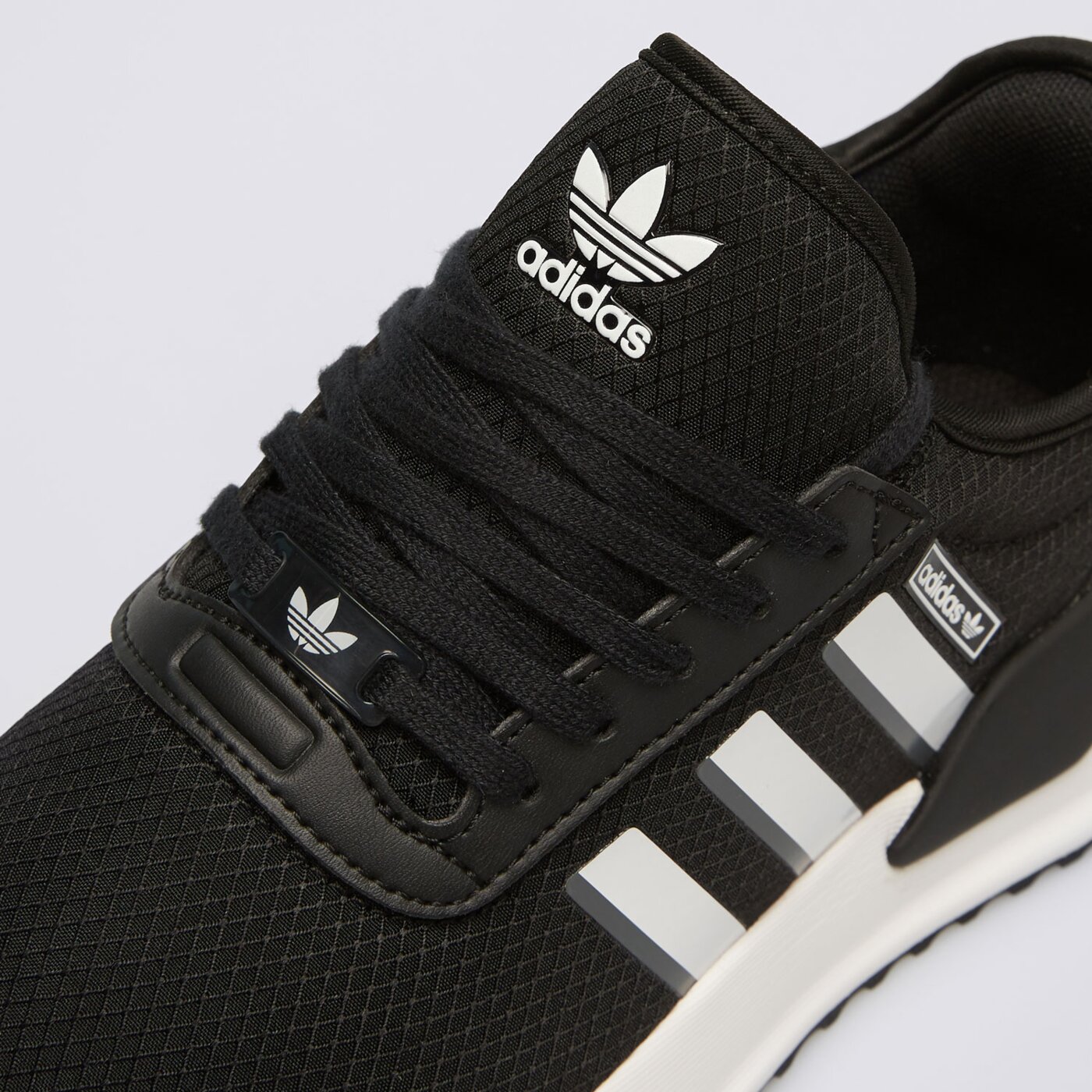 Buty dziecięce ADIDAS U_PATH X J ie8278 kolor czarny